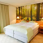 Thomann 3* Velden am Woerthersee