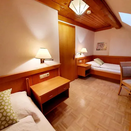 Thomann Guest house 3*