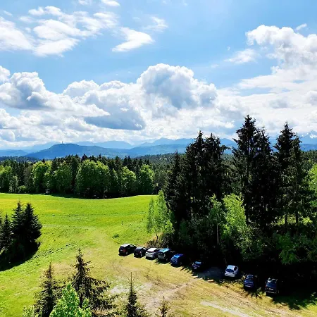 Thomann Guest house